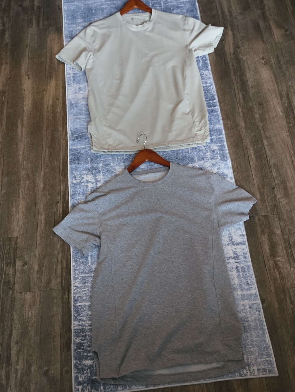2 BYLT Split Hem Men's Tee's Med. Short Sleeve VGUC Tan Grey